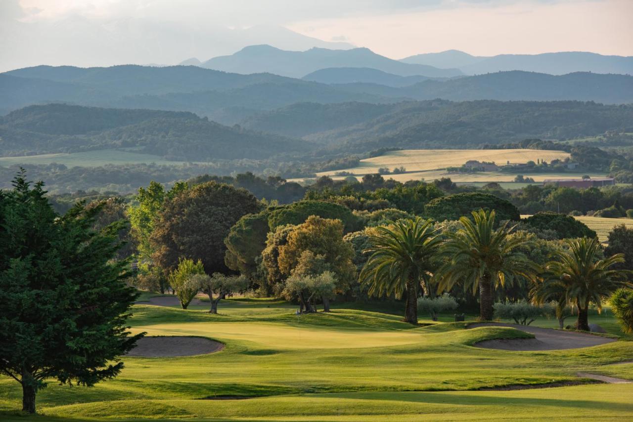 Hotel Torremirona Golf & Spa Navata Exterior foto